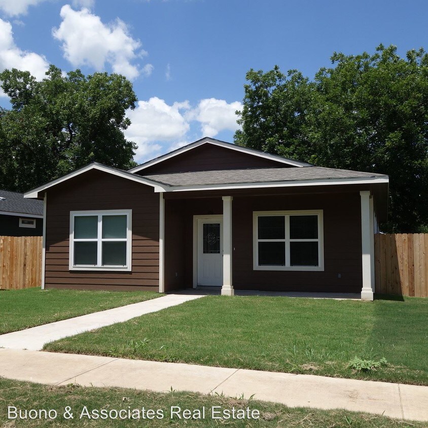 Primary Photo - 3 br, 2 bath House - 146 FM 2571