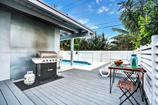 Foto del edificio - 1018 Adams St