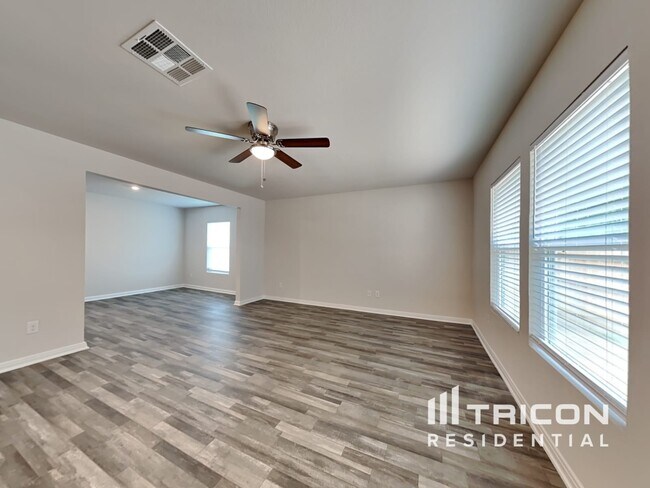 Building Photo - 10126 Cerritos Drive Conroe TX