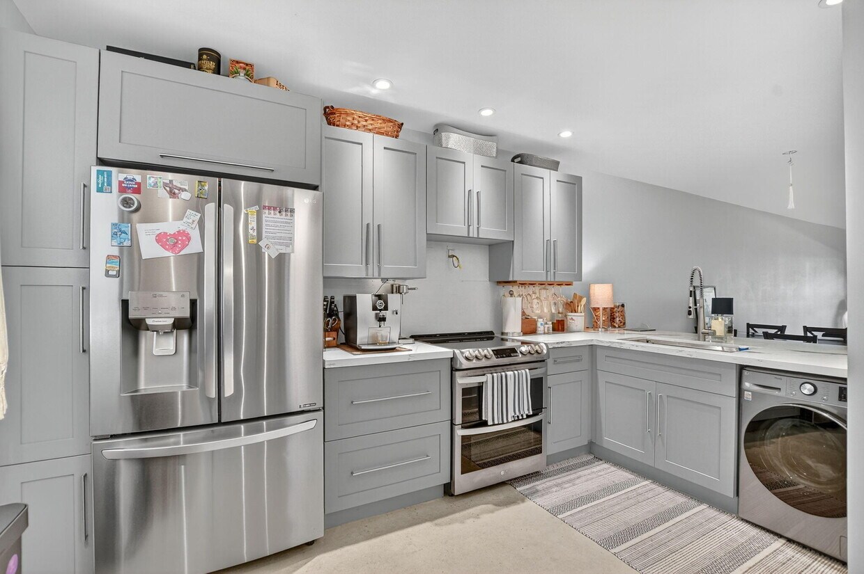 Foto principal - 2320 SW 22nd Ave