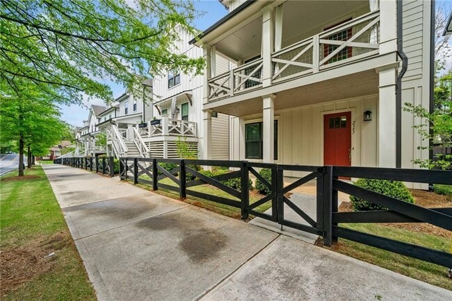 Building Photo - 2357 Rover Ct