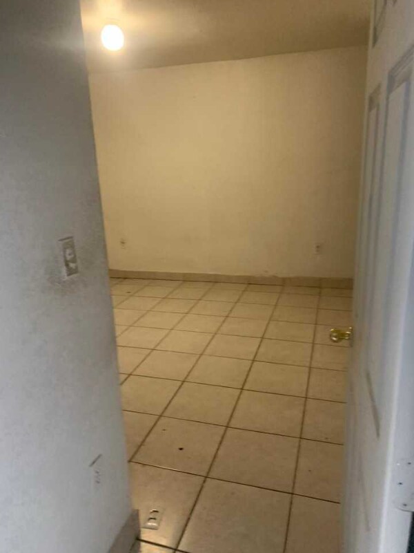 Foto del edificio - 3725 NW 13th Ave