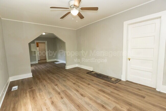 Building Photo - 2417 13th Ave