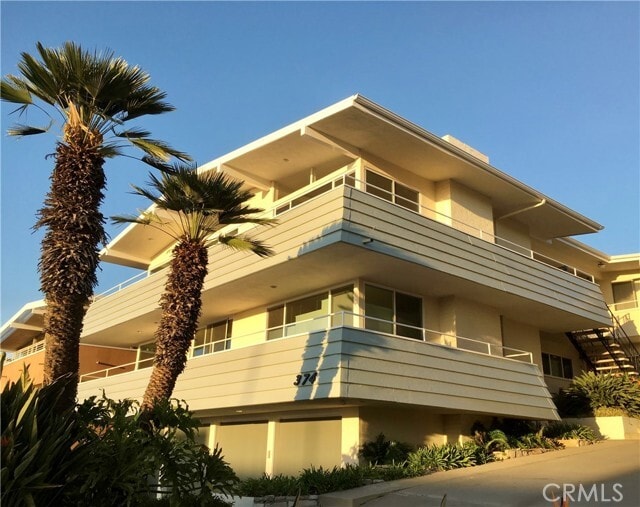 Foto del edificio - 374 Palos Verdes Blvd
