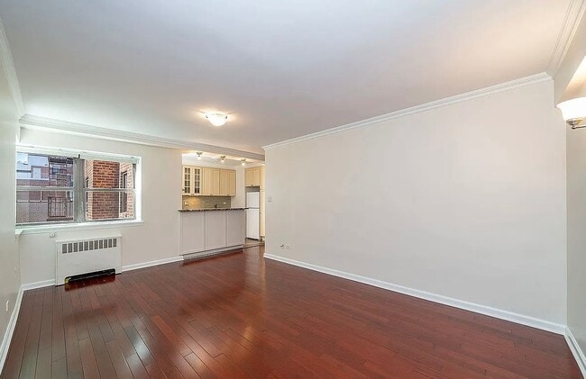 Foto del edificio - 25-10 31st Ave