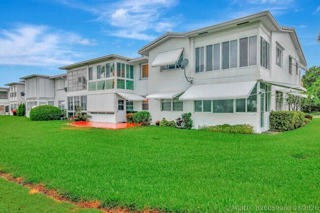 Foto del edificio - 2650 W Golf Blvd