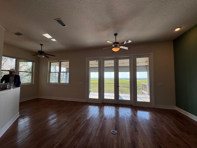 Foto del edificio - 125 Turtle Bay Ln