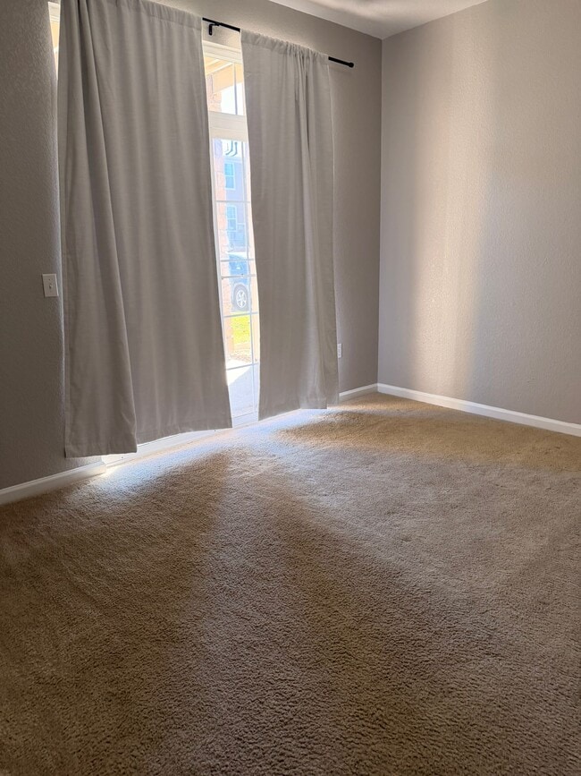 Foto del edificio - 7440 S Blackhawk St