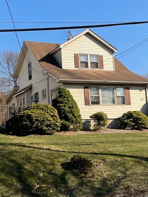 Foto principal - 195 Browertown Rd