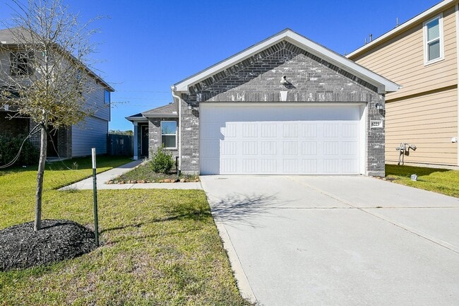 Building Photo - 6223 Topaz Pnes Trl