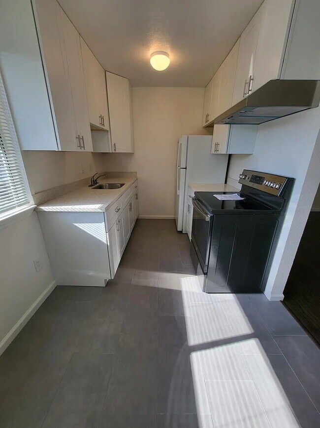 Foto del edificio - "Charming Berkeley 1-Bedroom Apartment Retreat – Cozy 580 Sq Ft Living!"