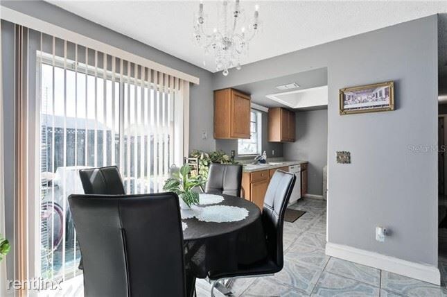 Foto del edificio - 3 br, 2 bath House - 5413 Snowflake Ct #3