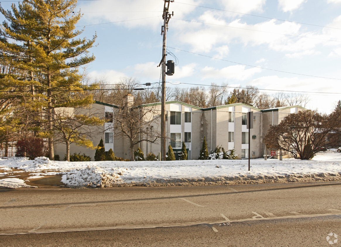 Arbor Valley Apartments - Arbor Valley