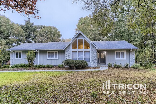 Foto del edificio - 591 Sequoia Ct