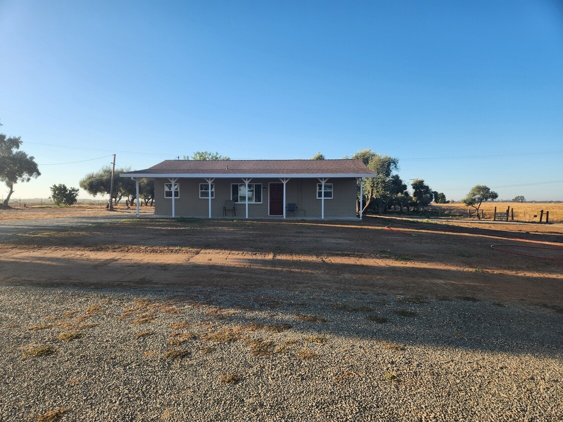 Primary Photo - 4794 Chippewa Trail