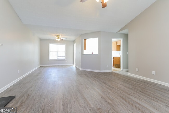 Foto del edificio - 852 New England Ct