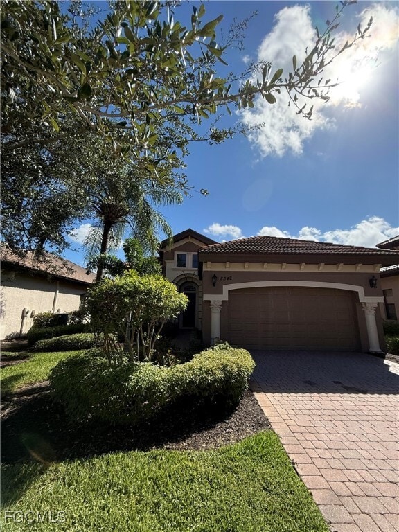Building Photo - 8342 Provencia Ct