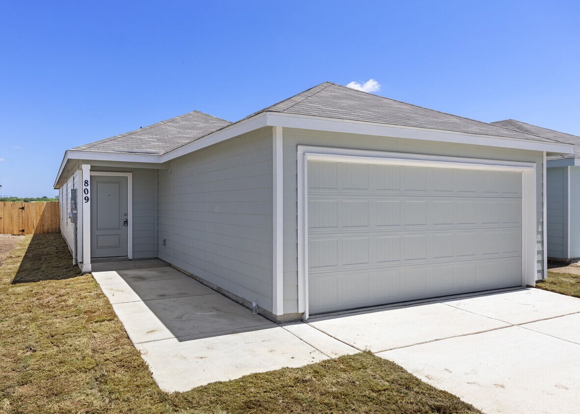 Foto principal - VIEWS VIEWS VIEWS and LOCATION! Rental Bac...