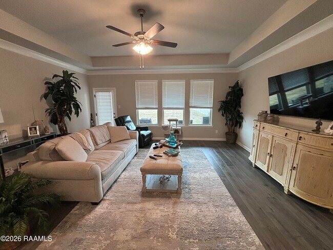 Foto del edificio - 400 Eastwood Dr