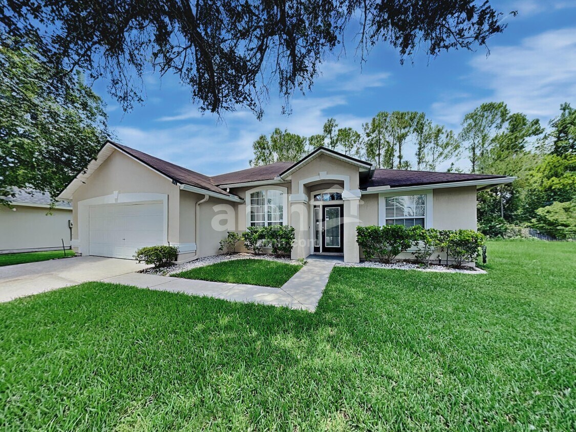 Foto principal - 8745 Edgebrook Ct