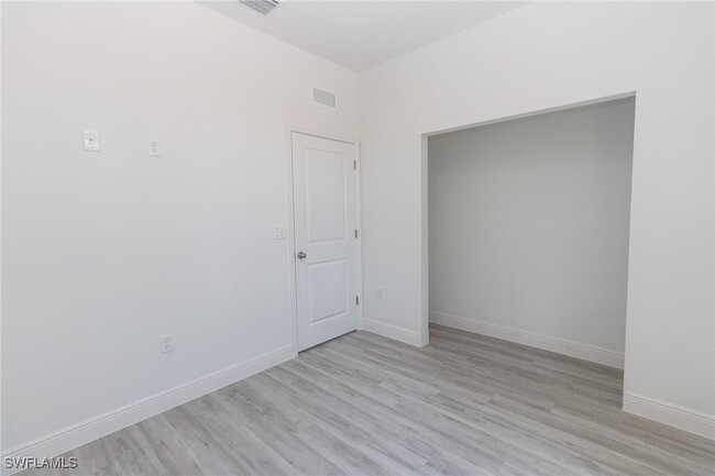 Building Photo - 3105 Myra Ln
