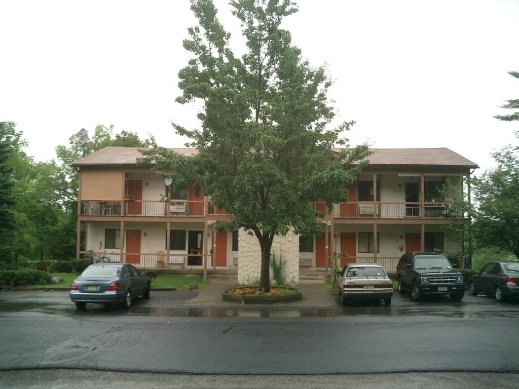 Foto principal - 207 Old Chimney Ridge Rd