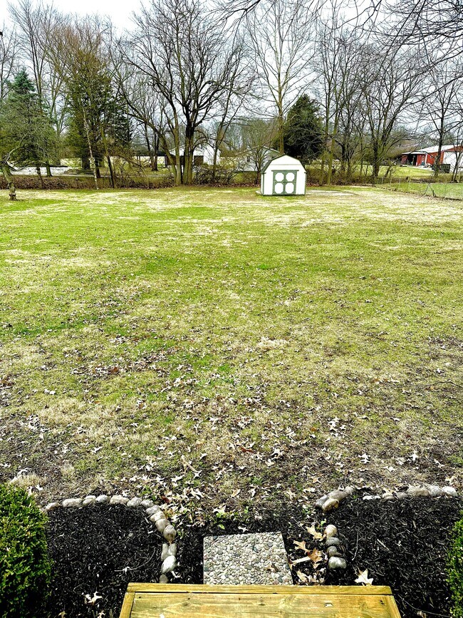 Building Photo - 4341 W Whiteland Rd