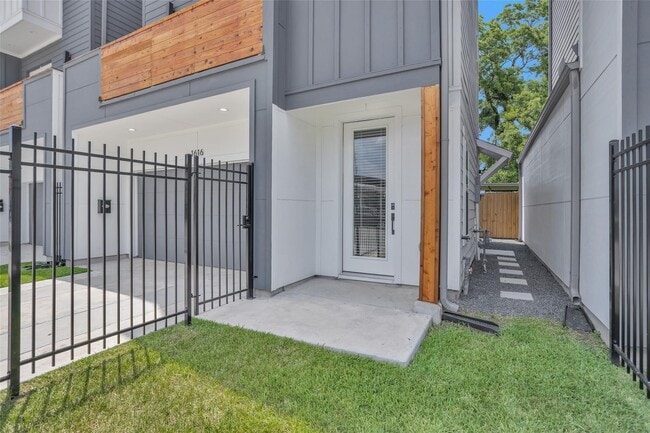 Building Photo - 1616 Euel St