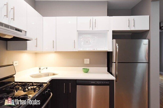 Foto del edificio - 625 W Cornelia Ave