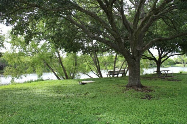 Building Photo - 6201 Hidden Cove