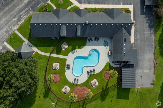 Piscina - Castlewood Townhouses