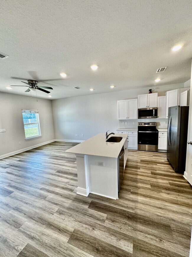 Foto del edificio - 5673 Stellarjay St