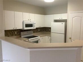 Building Photo - 1390 Weeping Willow Ct