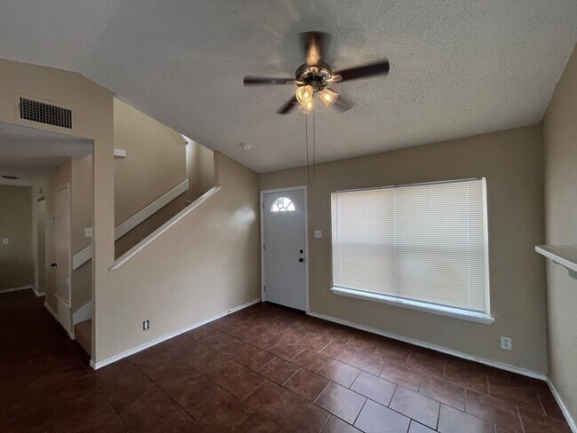 Foto del edificio - 4119 Frontier Sun