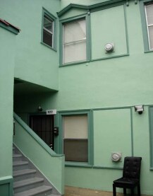 Alternate Building View 2 - 975 S Ardmore Ave