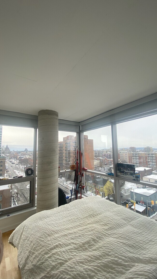 View from corner bedroom - 180 York St