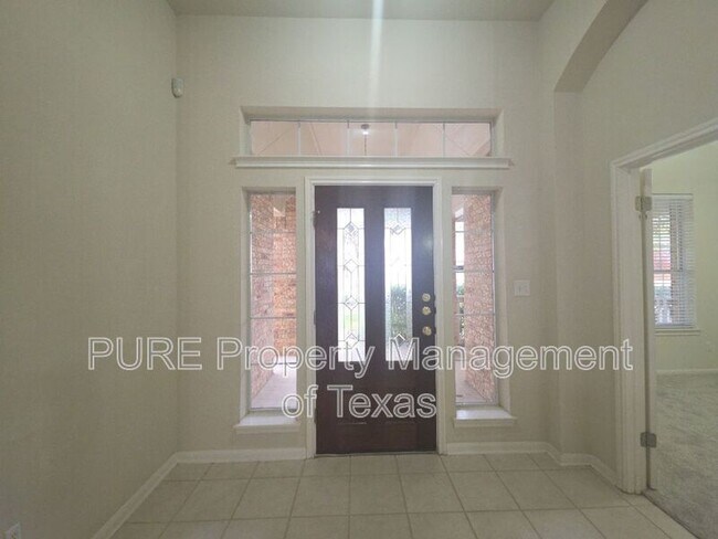 Foto del edificio - 2013 Inverness Dr