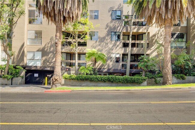 Photo - 11628 Montana Ave Apartment