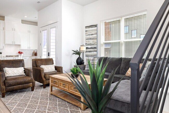 Foto del edificio - 158 E South St