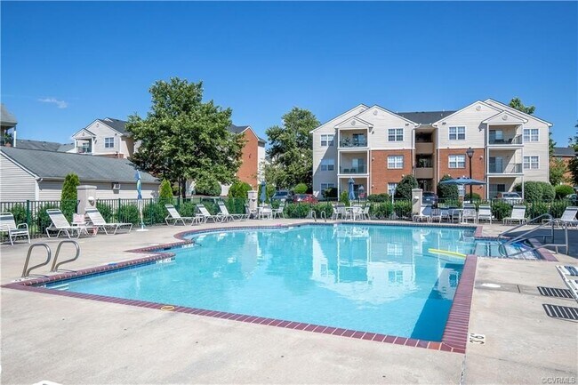 Foto del edificio - 701 Masters Row