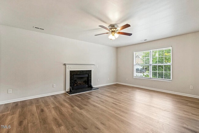 Building Photo - Earn Wealth While Leasing - Like a Homeown...