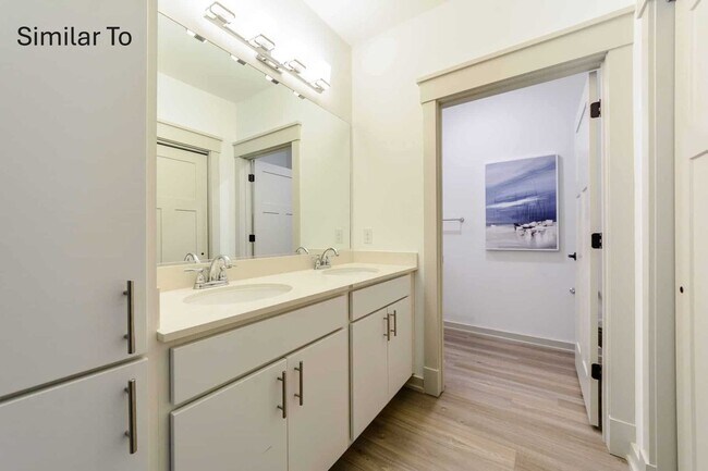 Foto del edificio - OBX 2 bedroom 2 bath Apartment with FREE storage unit for first 6 months