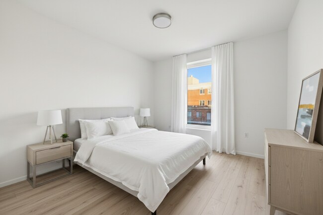Foto del edificio - No Brokers Fee, New Construction in Allston Packards Corner. In-Unit Washer and Dryer, High-End A...