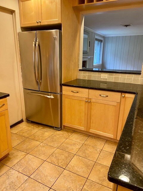 Foto del edificio - 5640 Lakewood Dr