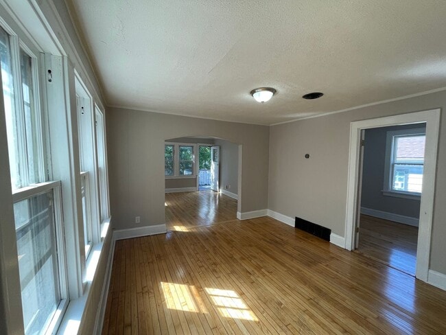 Building Photo - 2474-A N Fratney St