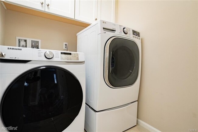Foto del edificio - 3 br, 2.5 bath Condo - 197 Rodeo