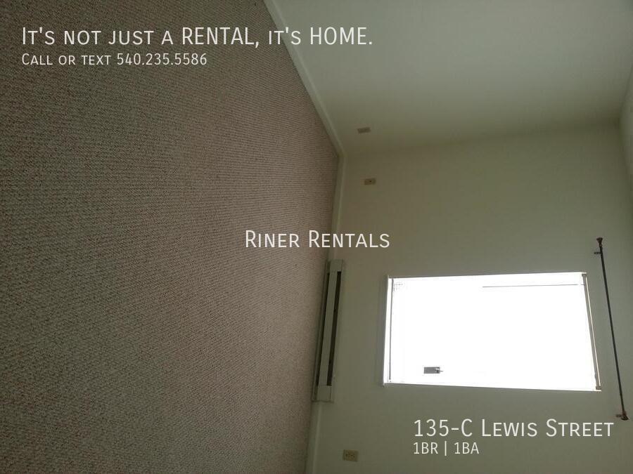 Foto del edificio - 135-C Lewis Street-