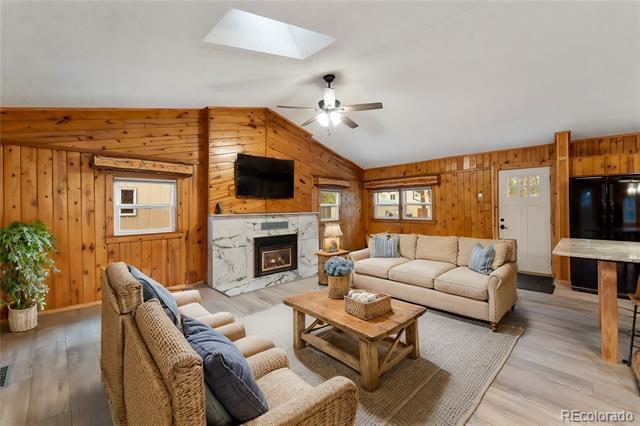 Building Photo - 12450 Donavan Ln