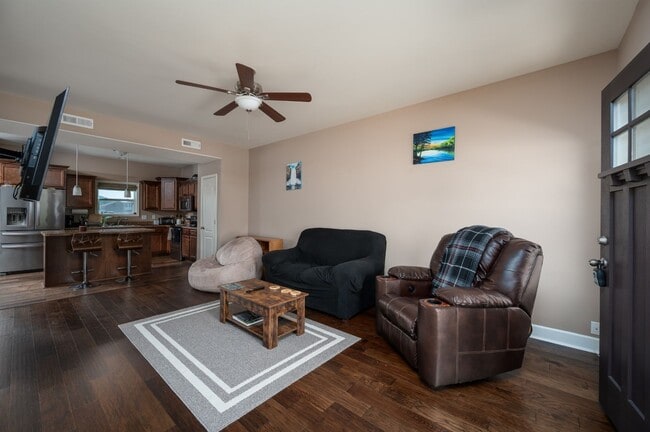 Building Photo - **WELL MAINTAINED, 2016-BUILT HOME IN DESIRABLE BELLE ARBOR NEIGHBORHOOD**