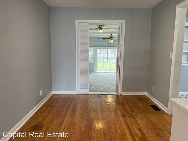 Building Photo - 3 br, 1.5 bath House - 3312 NW 42nd Street